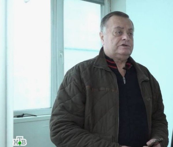 Отец Жанны Фриске объяснил затопление квартиры младшей дочери