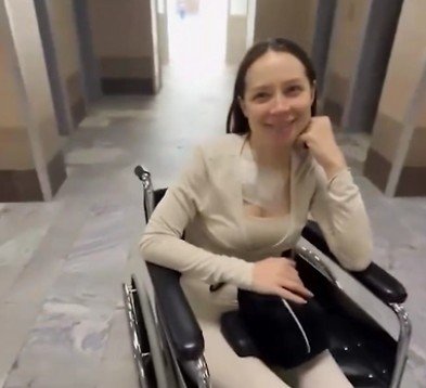 Надежда Стрелец выступила в поддержку больной раком Лерчек Надежда Стрелец выступила в поддержку больной раком Лерчек