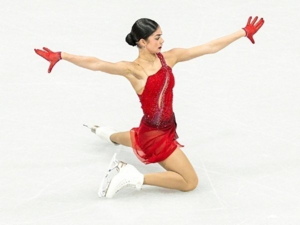 Аделия Петросян шокировала судей и болельщиков четверным тулупом