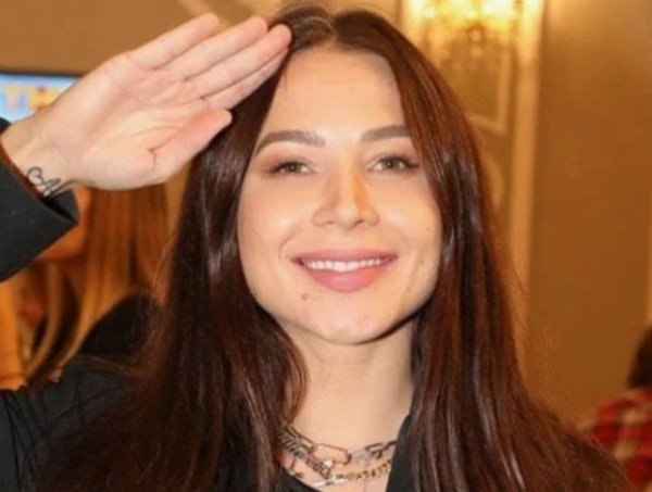 Надежда Стрелец выступила в поддержку больной раком Лерчек Надежда Стрелец выступила в поддержку больной раком Лерчек