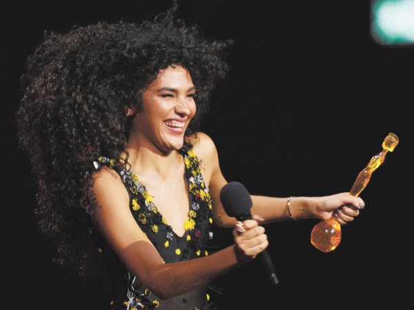 Сенсация по имени Оливия Дин и трагедия Осборнов