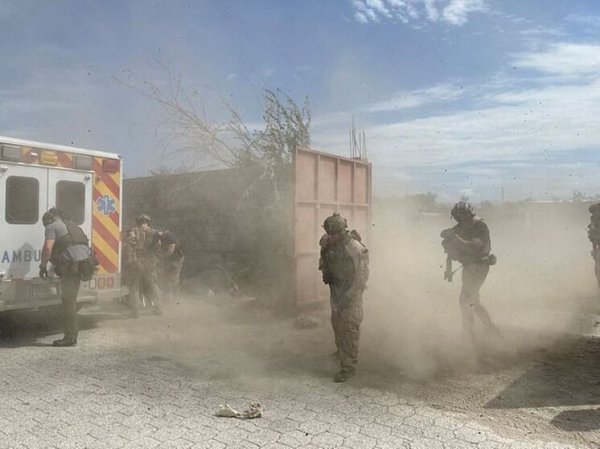 «Стреляли во все стороны»: десятки человек убиты в результате нападения бандитов