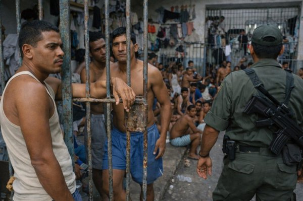 Зверь из Колумбии: полная хроника дела серийного убийцы Луиса Гаравито