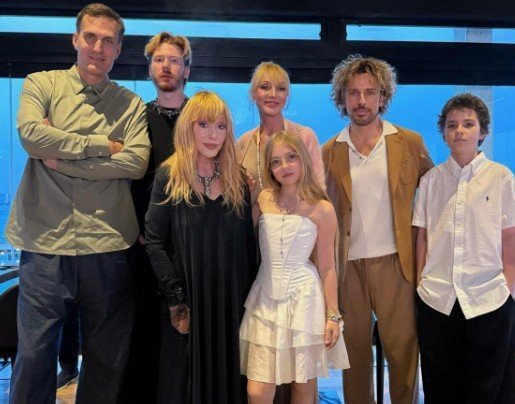 Алла Пугачева проигнорировала поздравление с днем рождения от Киркорова