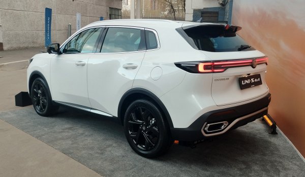 Changan в России: цены на новый Uni-S и планы локализации Changan в России: цены на новый Uni-S и планы локализации