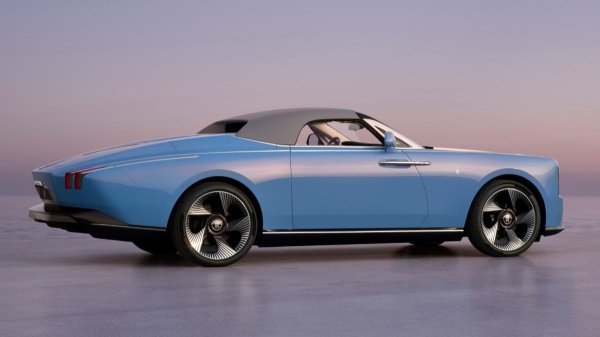 Электрический родстер Rolls-Royce Nightingale: первый показ Электрический родстер Rolls-Royce Nightingale: первый показ