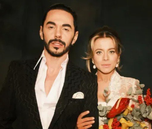 Катя Кабак не торопится намекать Тимуру Родригесу на свадьбу Катя Кабак не торопится намекать Тимуру Родригесу на свадьбу