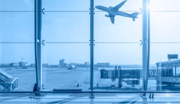 Аэропорты Дубая ограничили частоту рейсов для иностранных авиакомпаний Аэропорты Дубая ограничили частоту рейсов для иностранных авиакомпаний