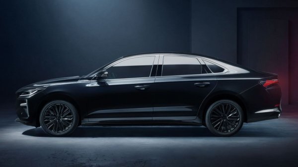 Седан Volga C50 станет второй моделью возрожденного бренда Седан Volga C50 станет второй моделью возрожденного бренда