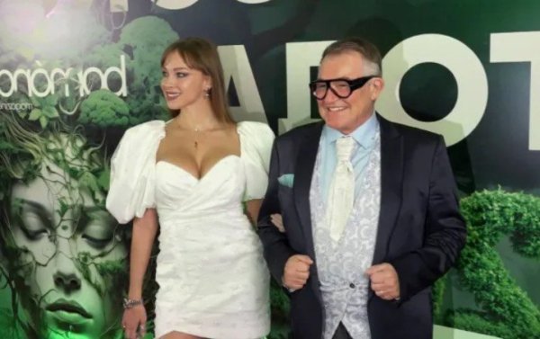 Бывшая жена Дмитрия Диброва раскрыла подробности их последнего разговора Бывшая жена Дмитрия Диброва раскрыла подробности их последнего разговора