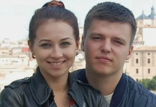 Лерчек заплакала, представив детей, оставшихся без внимания отца