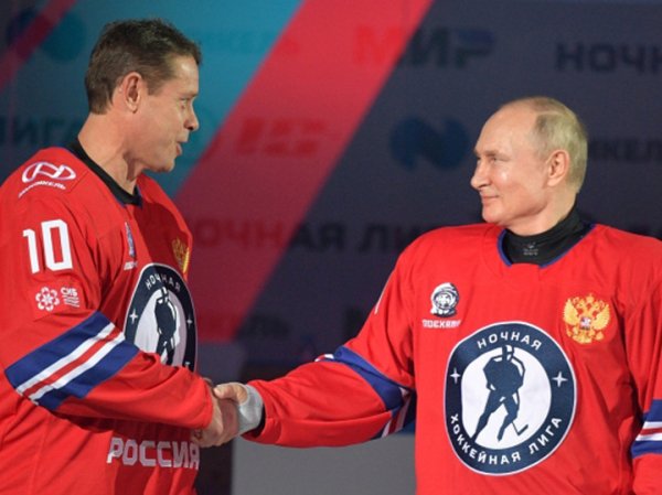 Легендарный хоккеист Павел Буре отмечает юбилей: главные моменты карьеры