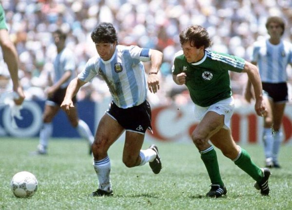 Судебный процесс над врачами Марадоны продолжается и грозит им тюрьмой