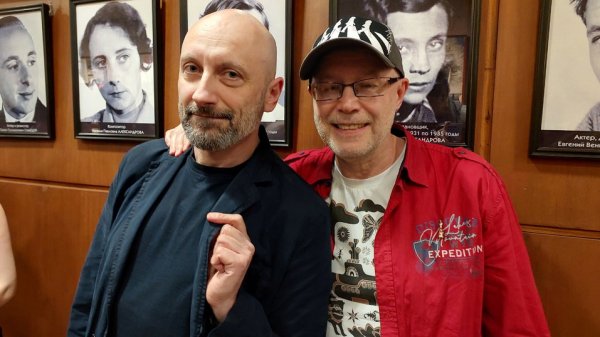 Вручили анимационную премию: гуманоид &laquo;Алешенька&raquo;, лучший гопник страны Паль, всеобъемлющий Бронзит и 10 кг мяса