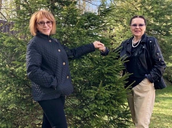 «Жаль, что не родили»: Миронов перед смертью сделал пророческое предсказание Голубкиной