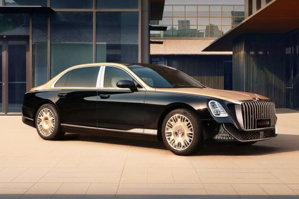 Китайский люкс в России: седан Hongqi Guoya выходит на рынок Китайский люкс в России: седан Hongqi Guoya выходит на рынок