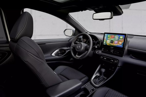 Mazda 2 Hybrid обновилась и вытеснила бензиновую версию из Европы