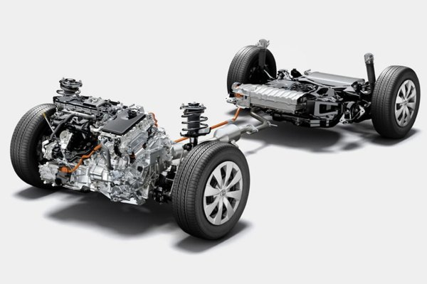 Toyota Corolla в Японии сохранила &laquo;механику&raquo;, но только для автошкол