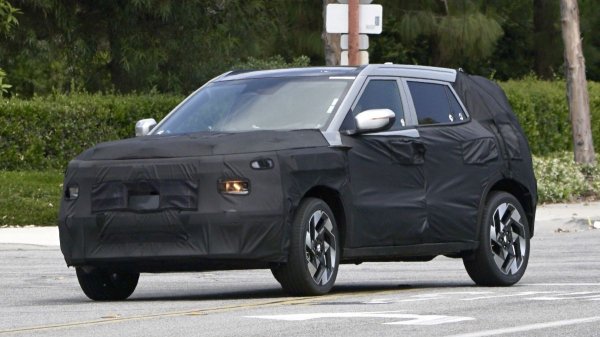 Кроссовер Hyundai Kona нового поколения замечен на испытаниях в США