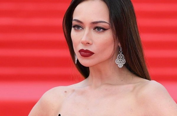Мария Погребняк поддержала Настасью Самбурскую, отсудившую у Псковитина 3 миллиона