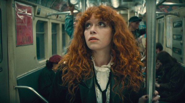 10 сериалов, которые помогают пережить эмоциональное выгорание и усталость 10 сериалов, которые помогают пережить эмоциональное выгорание и усталость