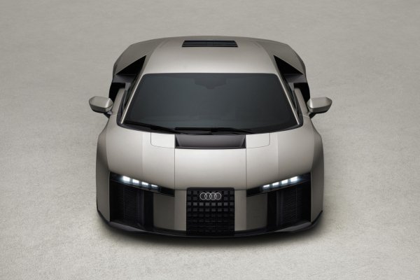 Audi представила суперкар Nuvolari: мощнее и дороже Lamborghini