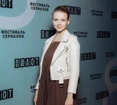 Молодую жену Егора Бероева заподозрили в беременности