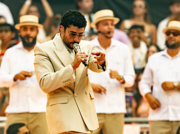 Стало известно о встрече рэпера Bad Bunny с Папой Римским