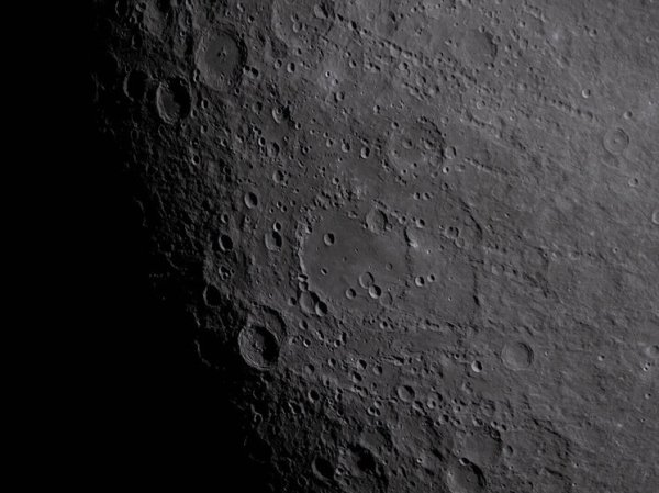 Столкновение с Луной способно переписать историю нашей Солнечной системы