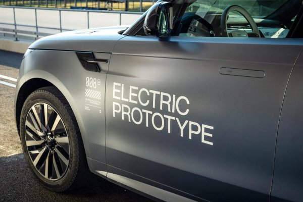 Предпоказ электрического кроссовера Range Rover Sport: по следам флагмана? Предпоказ электрического кроссовера Range Rover Sport: по следам флагмана?