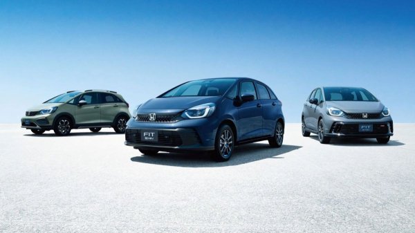 Honda Fit посвежела к 25-летнему юбилею