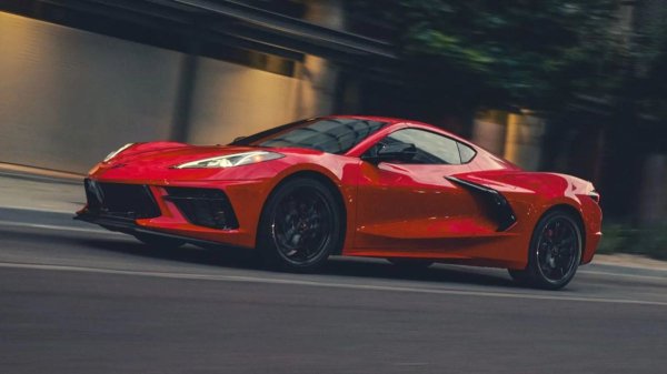 Chevrolet Corvette c новым мотором V8: доступная скорость