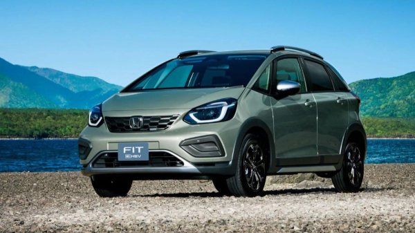 Honda Fit посвежела к 25-летнему юбилею