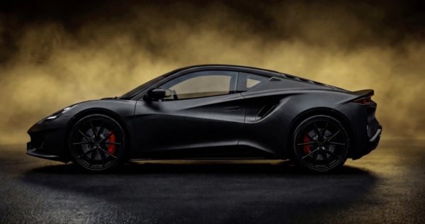 В Китае появятся девять &laquo;темных&raquo; купе Lotus Emira Scura