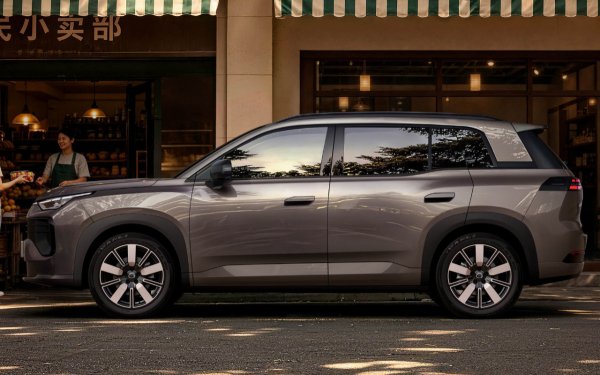 Новый GAC Trumpchi GS4 выходит на рынок Китая Новый GAC Trumpchi GS4 выходит на рынок Китая