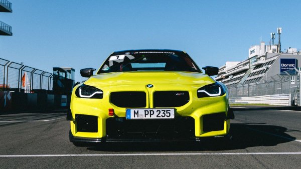 Купе BMW M2 и рекорд Нюрбургринга: сила аэродинамики Купе BMW M2 и рекорд Нюрбургринга: сила аэродинамики