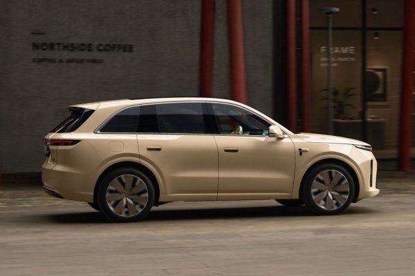 Компания Li Auto обновила кроссовер L6: знакомая упаковка с улучшенной начинкой
