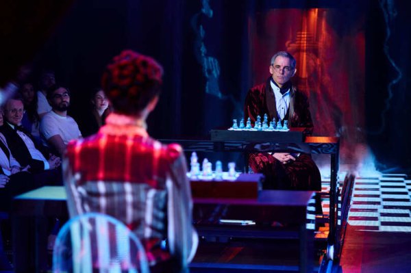 Почему женщины изменяют?: премьера «Анны Карениной» в «Покровка.Театр»