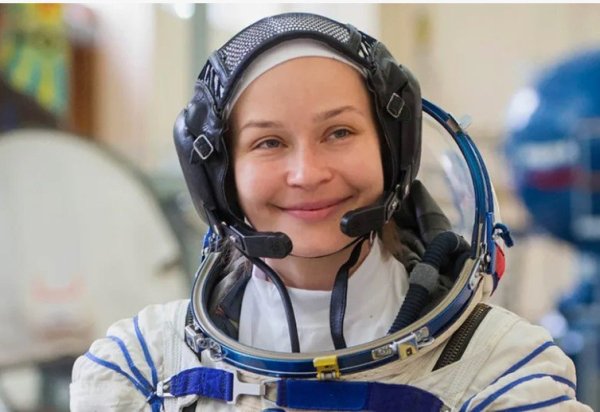 Мария Голубкина поддела Юлию Пересильд Мария Голубкина поддела Юлию Пересильд