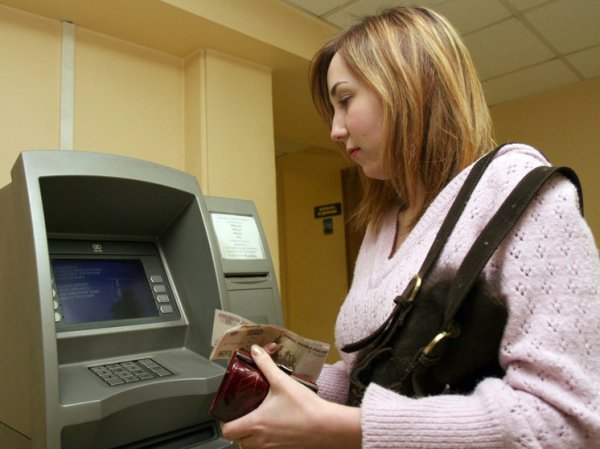 Эпидемия замороженных переводов: власти хотят пересмотреть правила блокировки банковских счетов