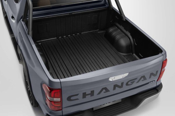 Changan Hunter Plus с дизелем и рессорами: цены