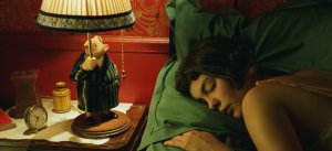 
                В чём смысл фильма "Амели": разбираемся со спойлерами
            