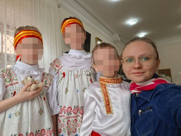 &laquo;Отчет до прокладок&raquo;: бывшая жена священника рассказала о своей жизни в семейном аду